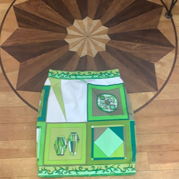 EMILIO PUCCI Green African Inspired Print SKIRT SIZE 42 ITALY Waist size 28